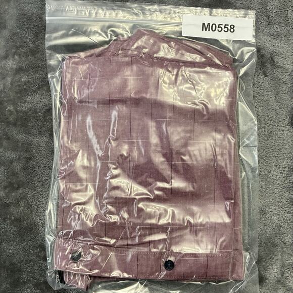 Travis Mathew Shirt Men's Sz.XL Red Short Sleeve Button Up Casual Golf Outdoor - Picture 9 of 9